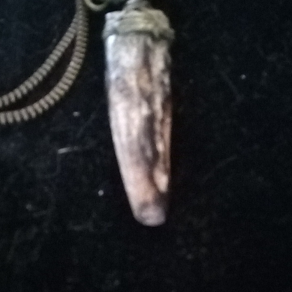 Gold-Tone Necklace - Women Jewelry Fyi.. Looks Like The Tip Is Broken Off .. View 2